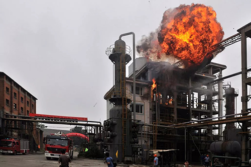 化工行業(yè)氣體泄漏安全事故不斷頻繁，氣體監(jiān)控的重要性不可忽視