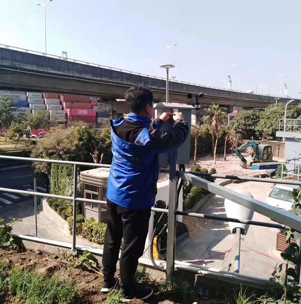 惡臭在線監測系統安裝現場